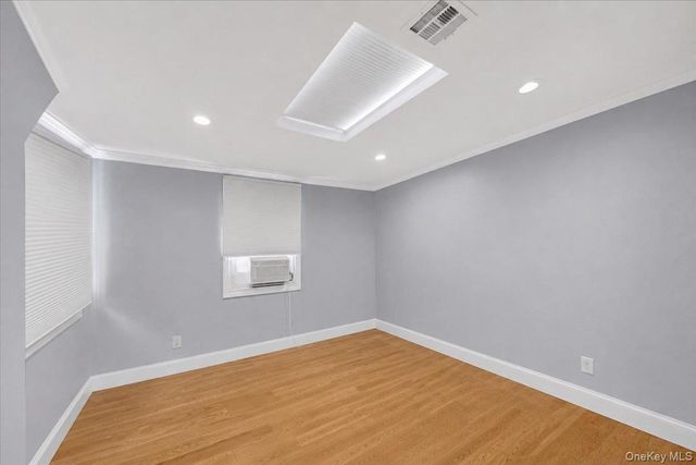 2565 Westervelt Avenue, Bronx, NY 10469