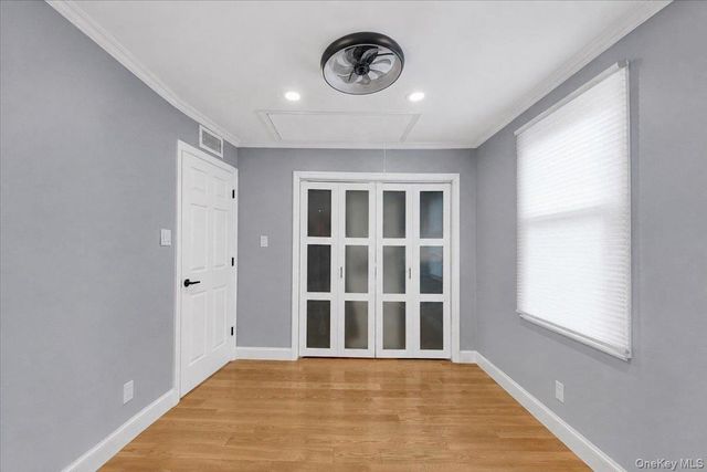 2565 Westervelt Avenue, Bronx, NY 10469