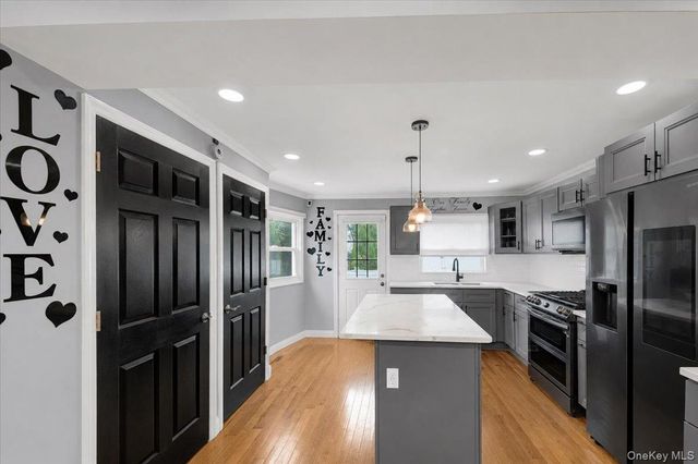 2565 Westervelt Avenue, Bronx, NY 10469