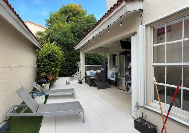 1351 Garden Rd, Weston, FL 33326