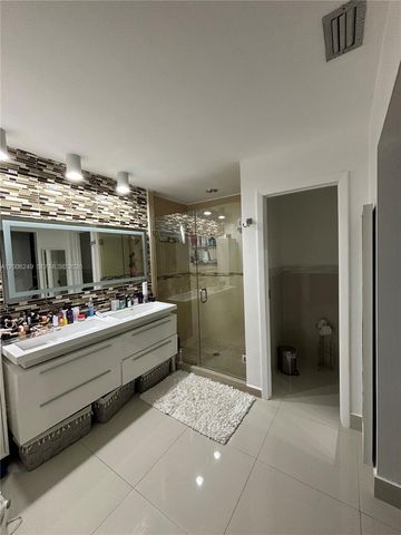 1351 Garden Rd, Weston, FL 33326