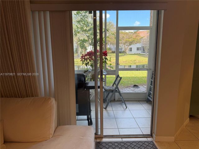 882 NW 92nd Ave 882, Plantation, FL 33324