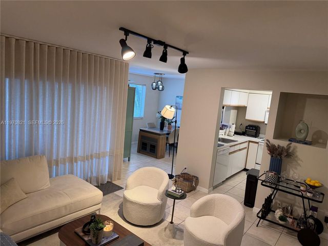 882 NW 92nd Ave 882, Plantation, FL 33324