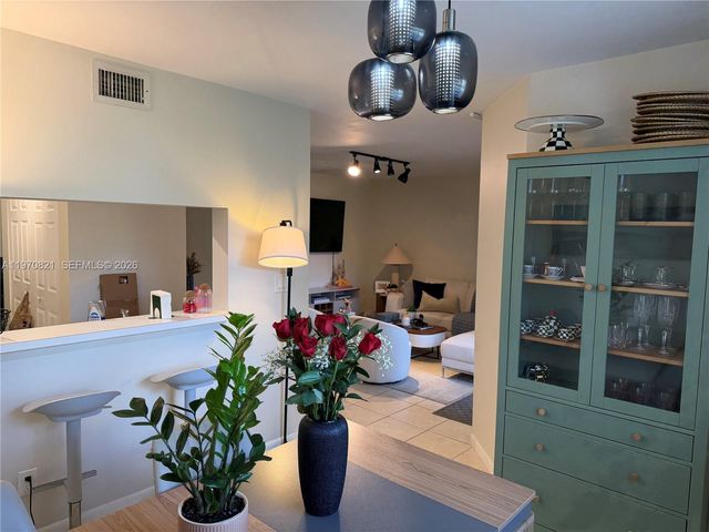 882 NW 92nd Ave 882, Plantation, FL 33324