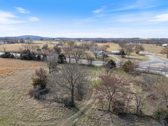 21878 Highway 62, Lincoln, AR 72744