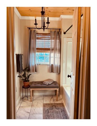 2712 Washington Boulevard, Huntington, WV 25705