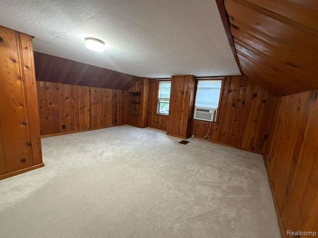 3793 Lincolnshire Road, Waterford, MI 48328