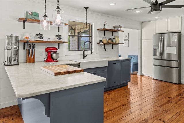 104 W Watts Street, Harrison, AR 72601