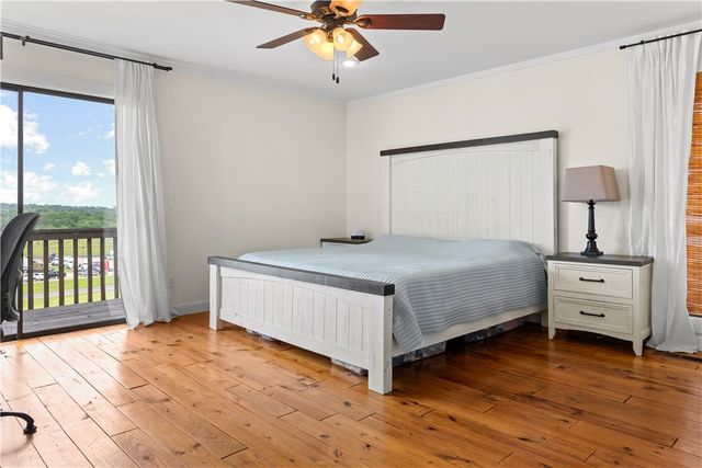104 W Watts Street, Harrison, AR 72601