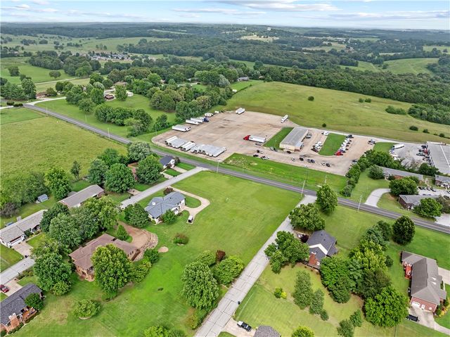 104 W Watts Street, Harrison, AR 72601