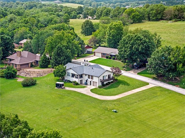 104 W Watts Street, Harrison, AR 72601