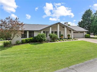 104 W Watts Street, Harrison, AR 72601