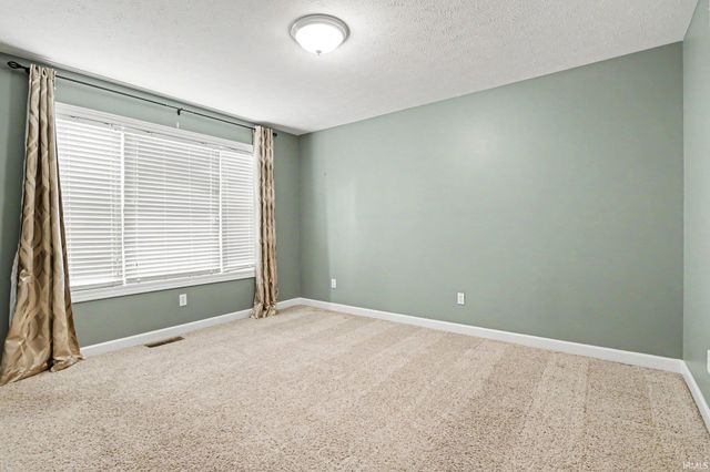 3909 Rockmount Lane, Mishawaka, IN 46544