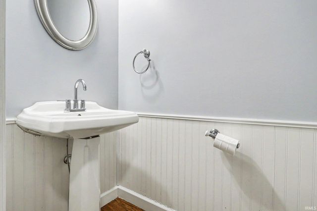 3909 Rockmount Lane, Mishawaka, IN 46544