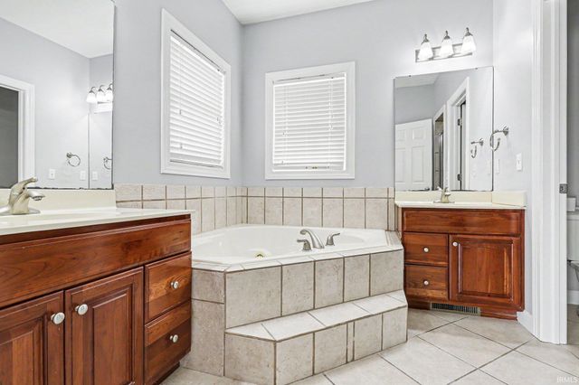 3909 Rockmount Lane, Mishawaka, IN 46544