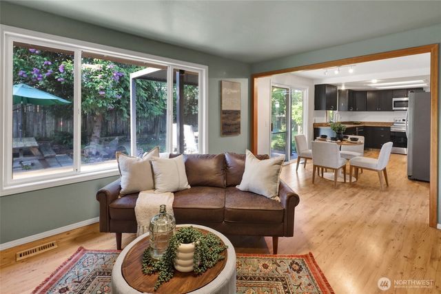 51 Drayton Court, Blaine, WA 98230