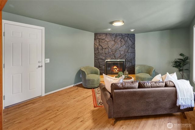 51 Drayton Court, Blaine, WA 98230