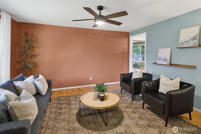 51 Drayton Court, Blaine, WA 98230