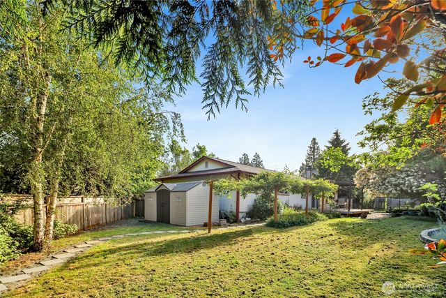 51 Drayton Court, Blaine, WA 98230