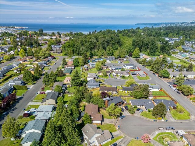51 Drayton Court, Blaine, WA 98230