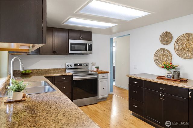 51 Drayton Court, Blaine, WA 98230