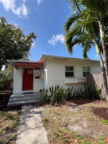 150 NE 59th St, Miami, FL 33137
