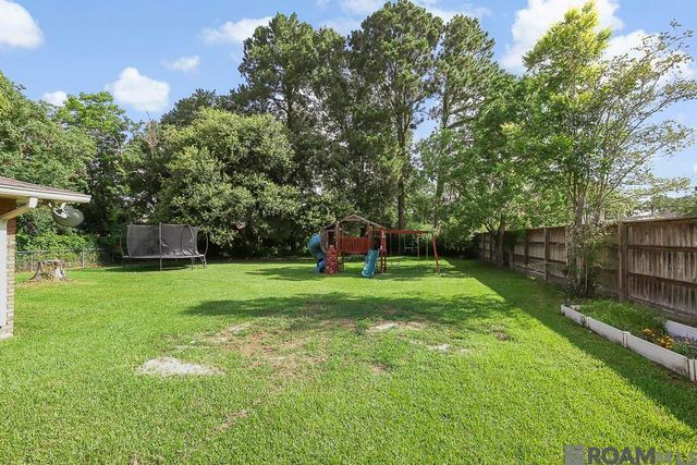 12703 Country Ridge Ave, Baton Rouge, LA 70816