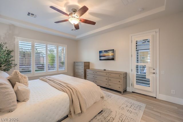 2440 Chateau Napoleon Drive, Henderson, NV 89044