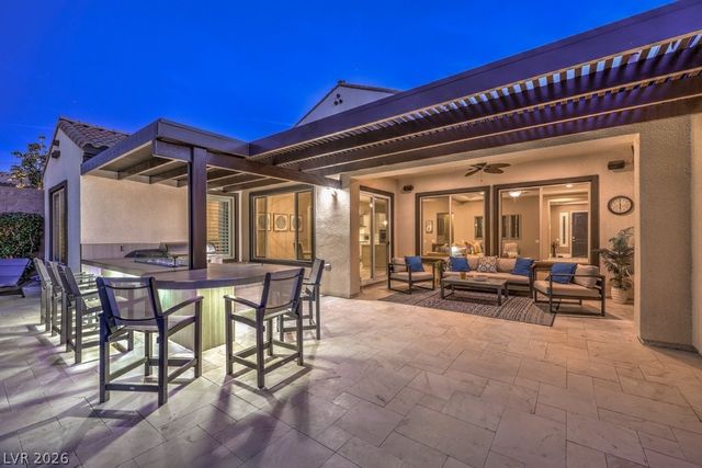 2440 Chateau Napoleon Drive, Henderson, NV 89044