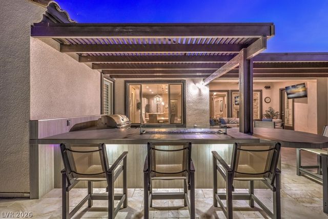 2440 Chateau Napoleon Drive, Henderson, NV 89044