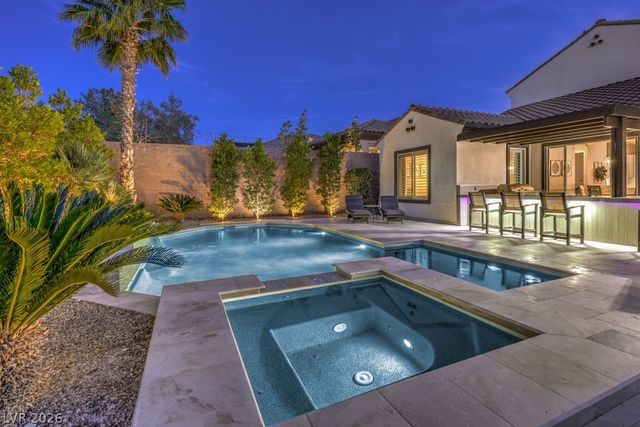 2440 Chateau Napoleon Drive, Henderson, NV 89044