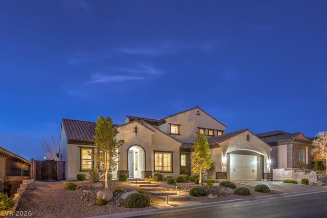 2440 Chateau Napoleon Drive, Henderson, NV 89044