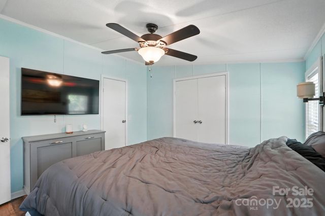 136 Morcroft Lane, Cleveland, NC 27013