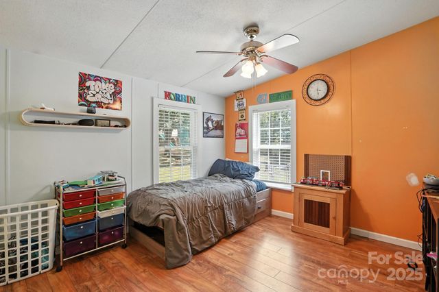 136 Morcroft Lane, Cleveland, NC 27013