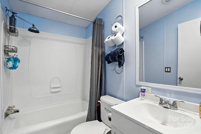 136 Morcroft Lane, Cleveland, NC 27013
