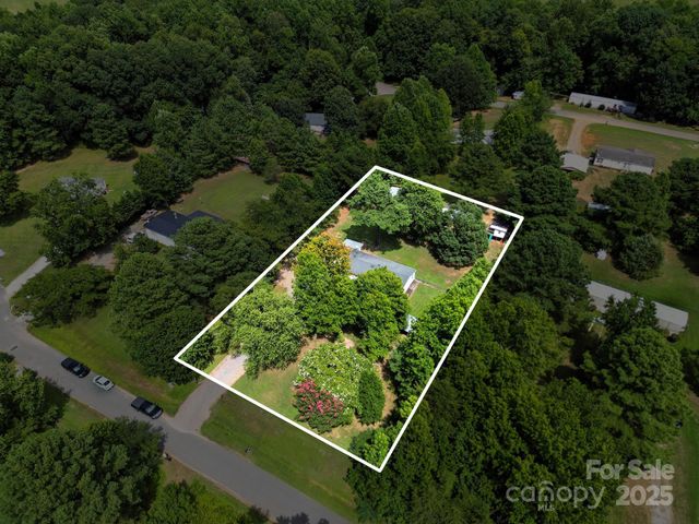 136 Morcroft Lane, Cleveland, NC 27013