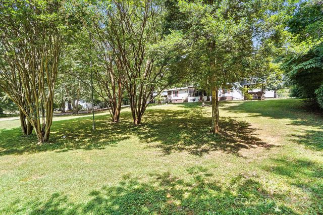 136 Morcroft Lane, Cleveland, NC 27013