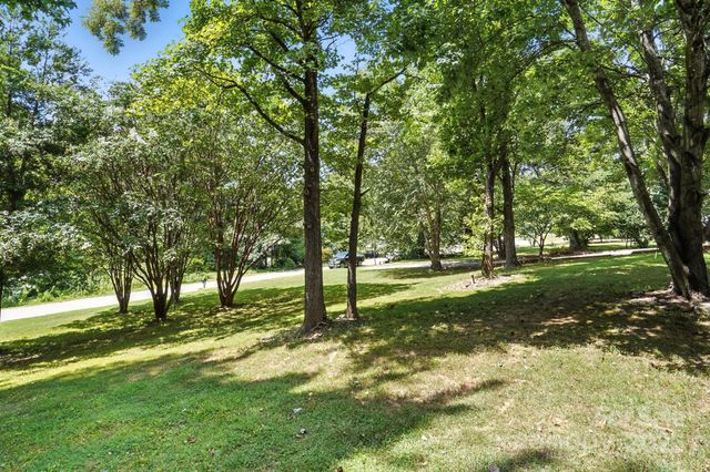 136 Morcroft Lane, Cleveland, NC 27013