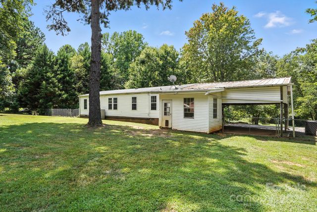 136 Morcroft Lane, Cleveland, NC 27013
