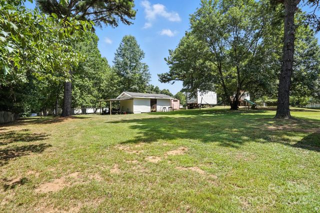 136 Morcroft Lane, Cleveland, NC 27013