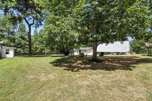 136 Morcroft Lane, Cleveland, NC 27013