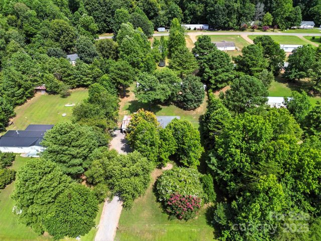 136 Morcroft Lane, Cleveland, NC 27013