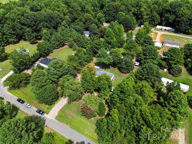 136 Morcroft Lane, Cleveland, NC 27013