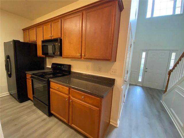 397 Creek Manor Way, Suwanee, GA 30024