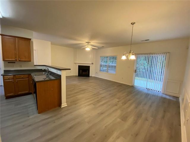 397 Creek Manor Way, Suwanee, GA 30024