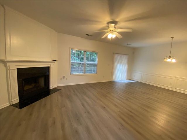 397 Creek Manor Way, Suwanee, GA 30024