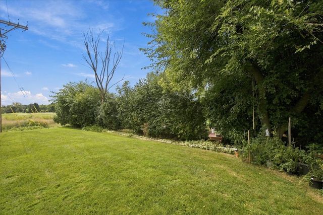 954 Shermer Road 15, Glenview, IL 60025