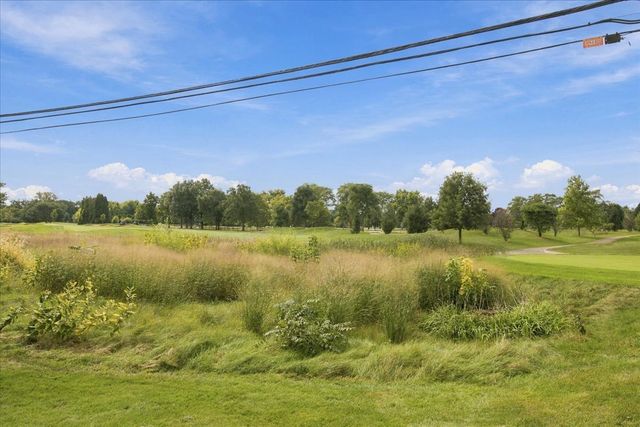 954 Shermer Road 15, Glenview, IL 60025