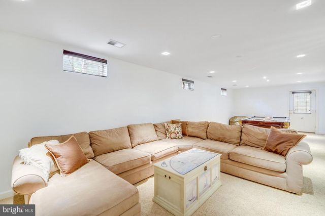 126 SEAHAWK LN, Edgewater, MD 21037