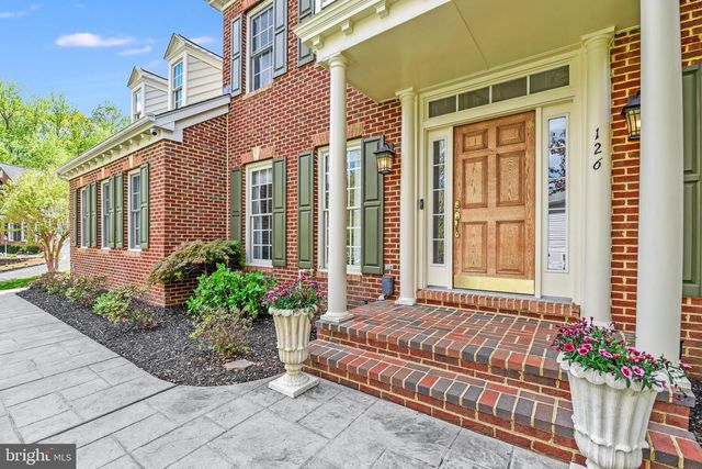 126 SEAHAWK LN, Edgewater, MD 21037